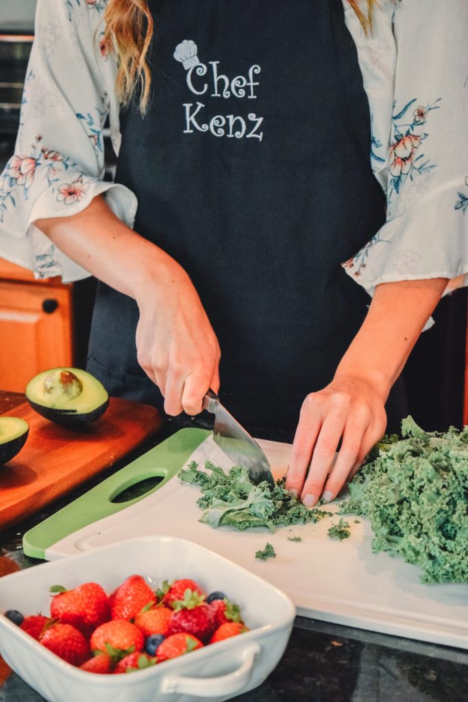 Chopping kale for coaching + cooking program
