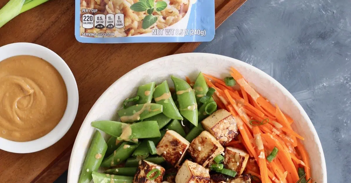 Thai Peanut Tofu Buddha Bowl with Seasonal Vegetables 1388