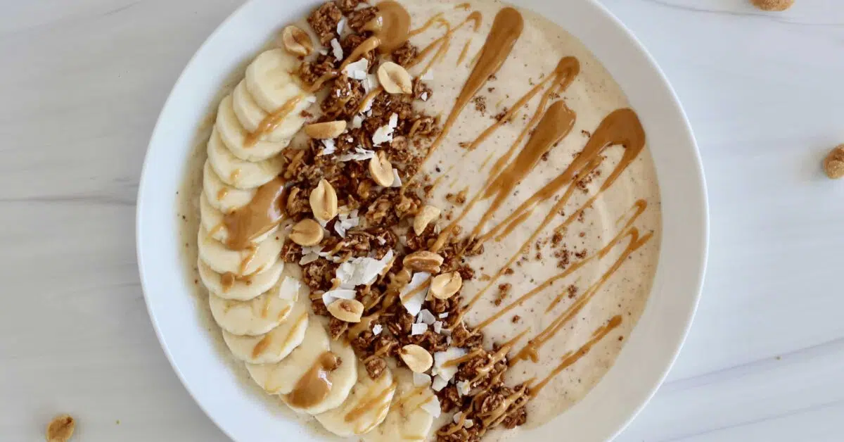 Peanut Butter Smoothie Bowl 3