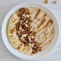 Peanut Butter Smoothie Bowl 3 scaled