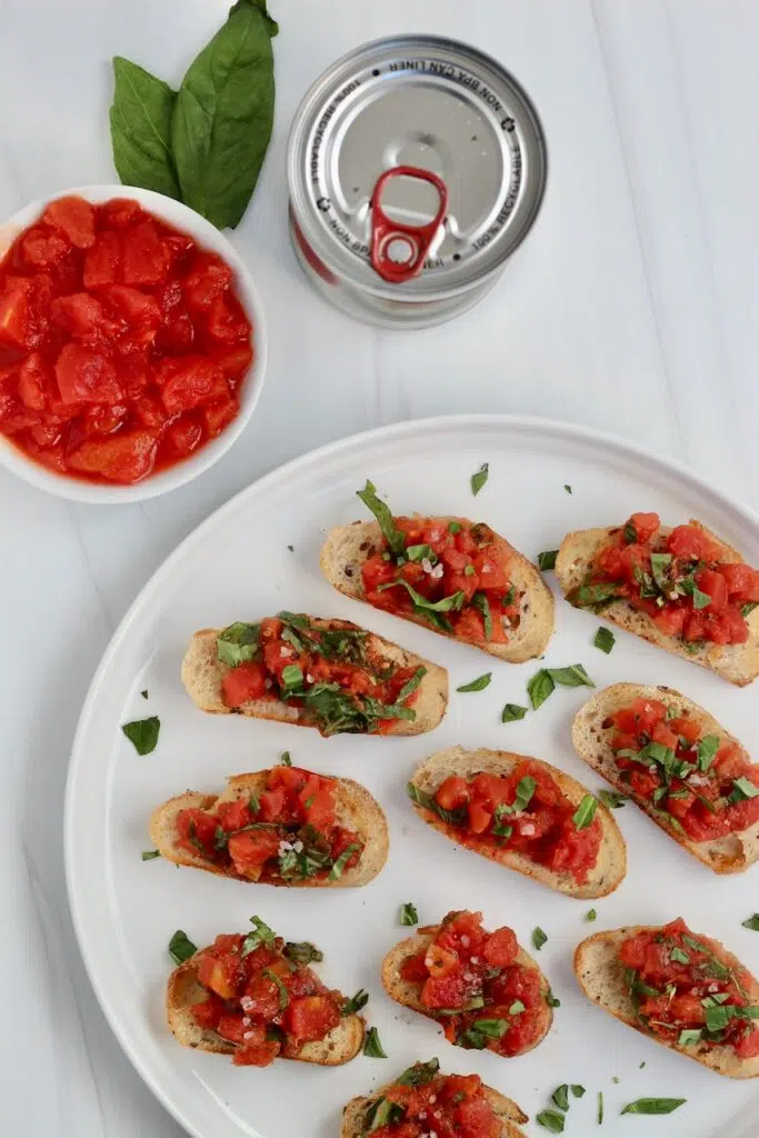 Bruschetta made from canned tomatoes