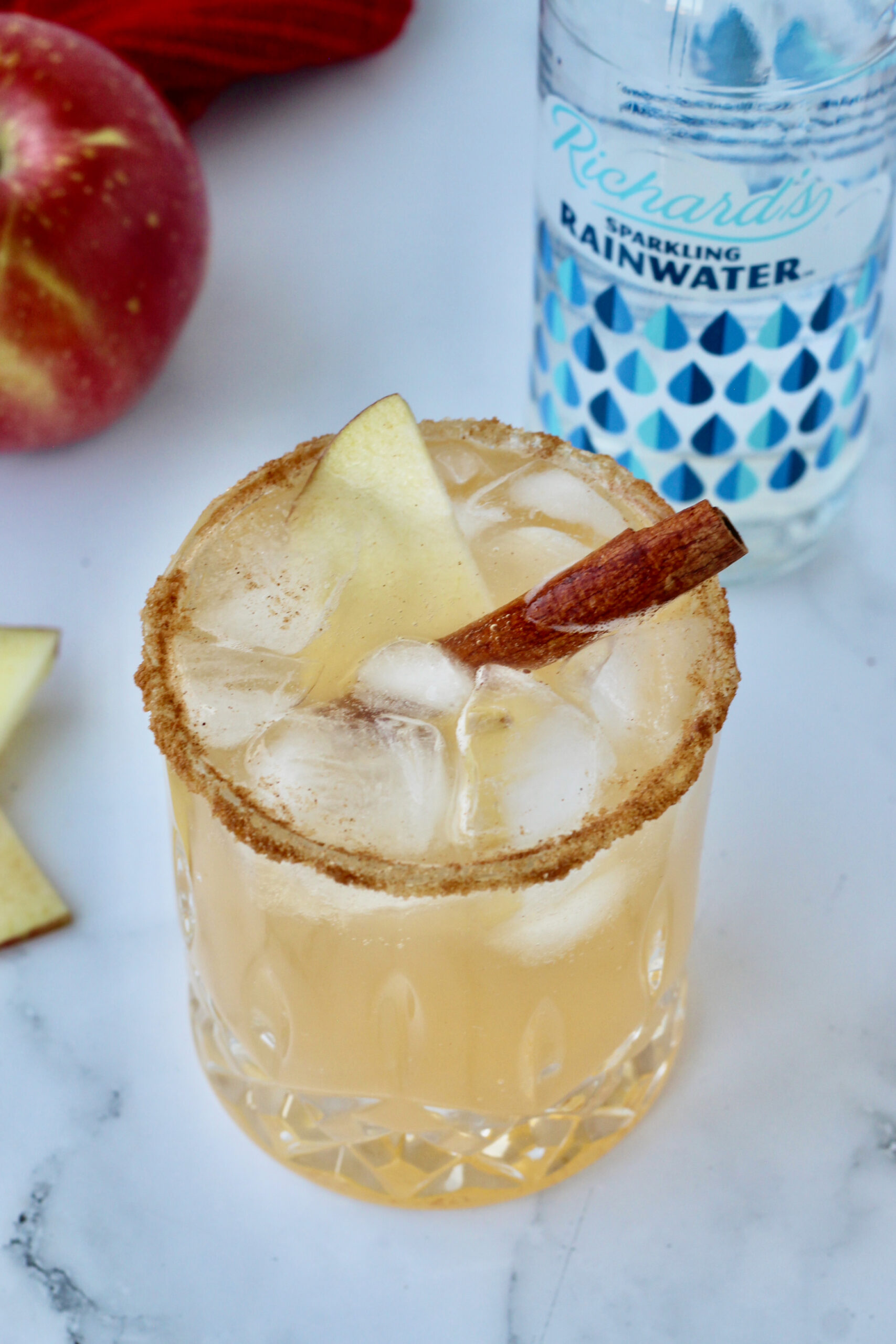 Cinnamon Apple Cider Mocktail
