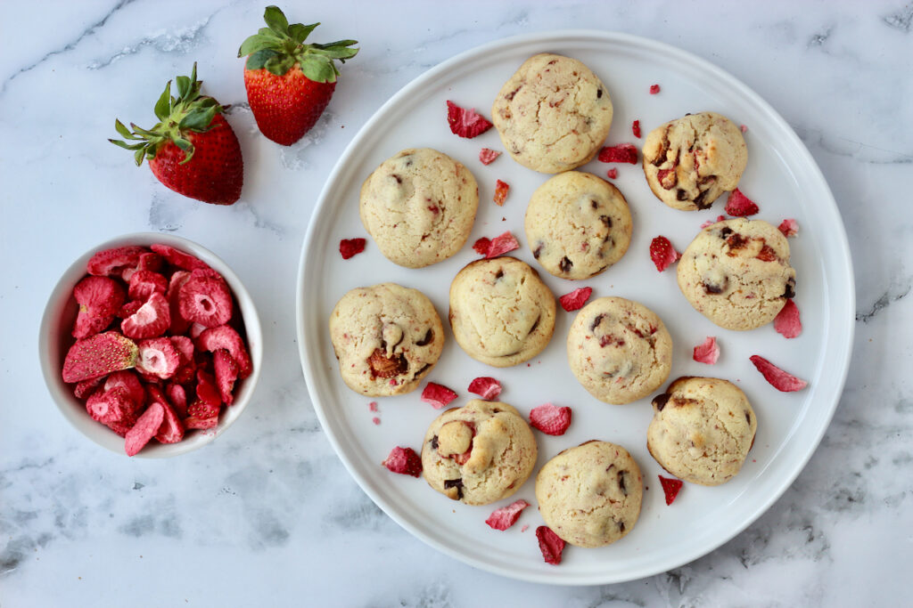 Strawberry cookies with freeze dried strawberries on plate