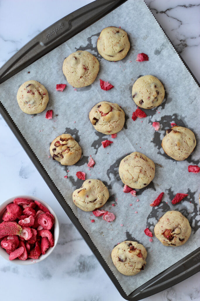 Strawberry cookies made with protein powder