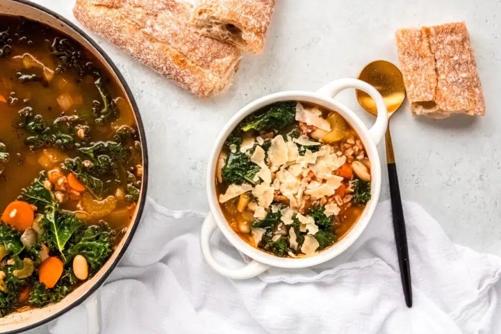 Tuscan Farro Soup with White Beans and Kale