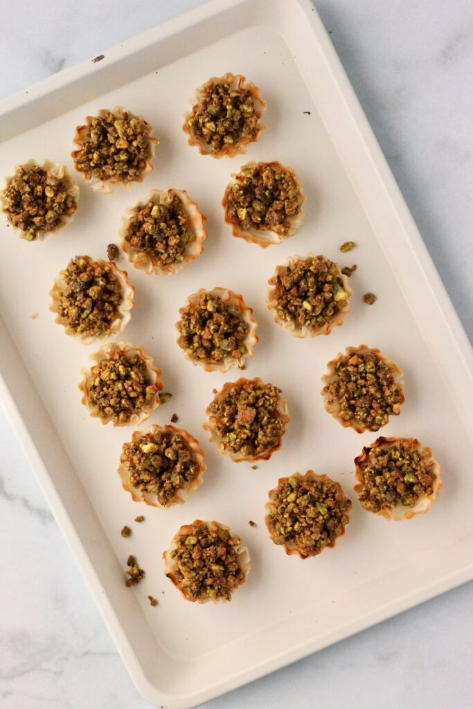 Baked pistachio baklava bites