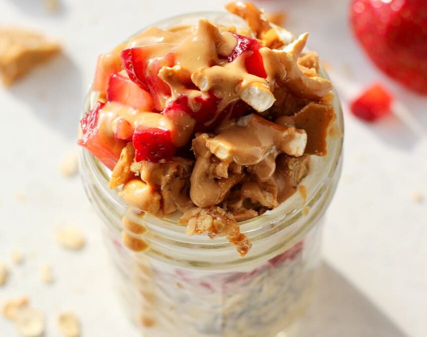 Strawberry Overnight Oats with Pretzels