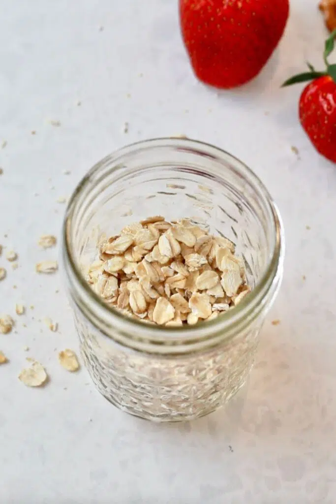 Oats in mason jar