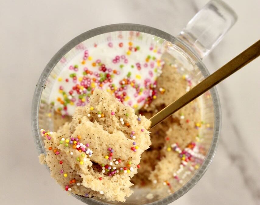 Birthday Cake Vanilla Protein Mug Cake