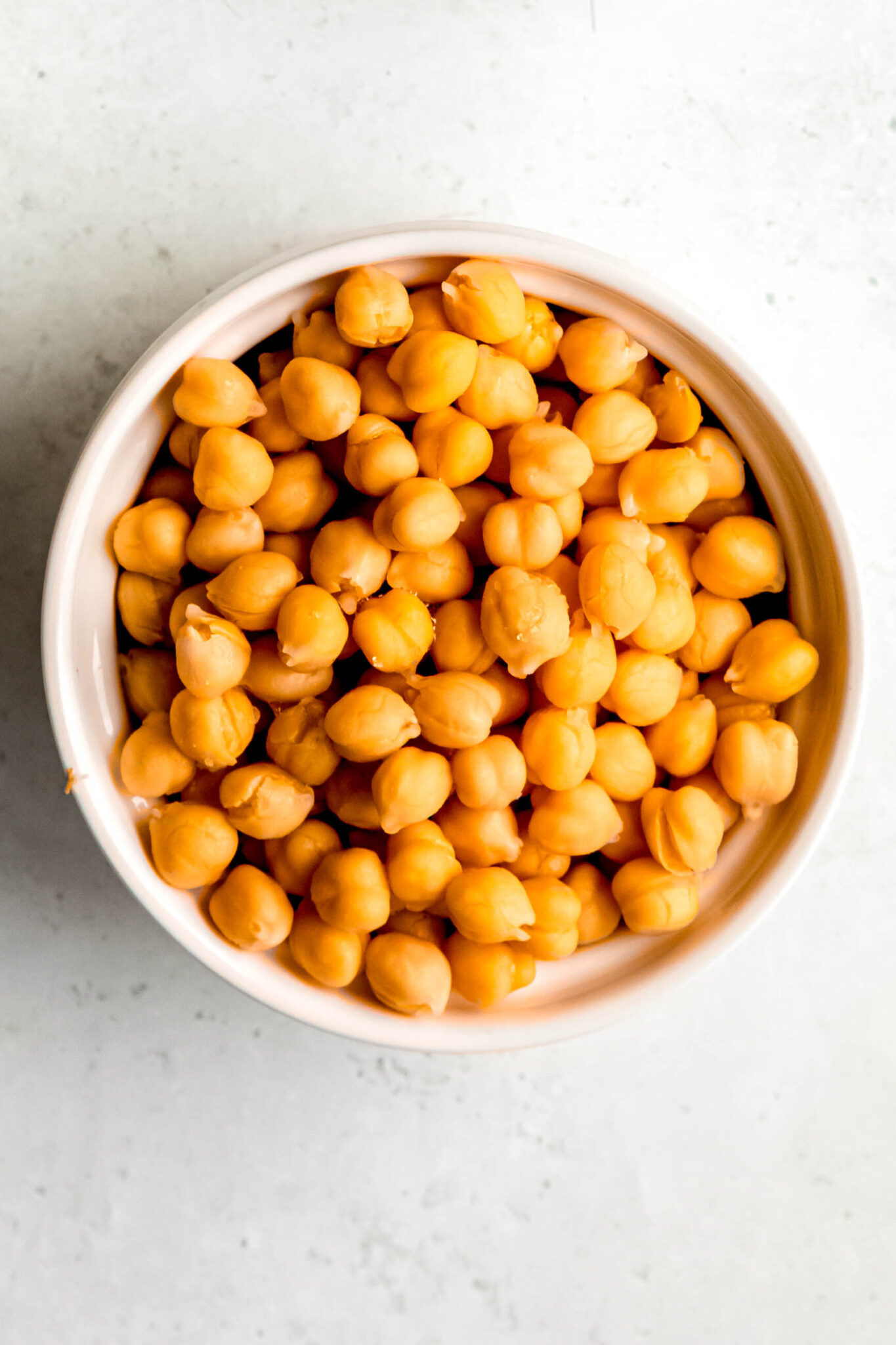 Chickpeas in bowl