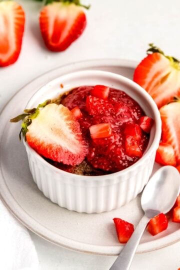 Strawberry Baked Oats Featured Image
